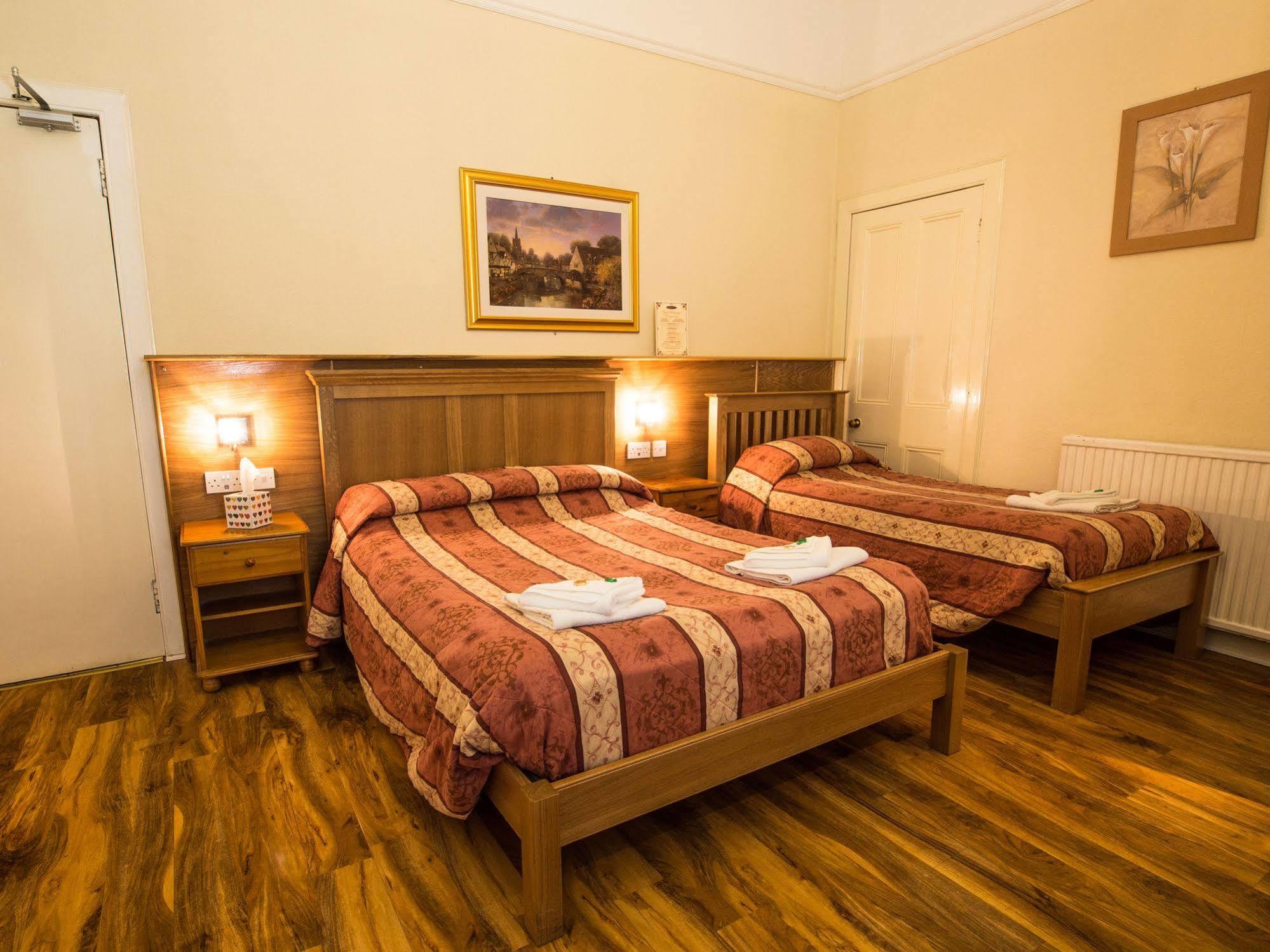 Corstorphine alojamiento Hotel Edimburgo Exterior foto